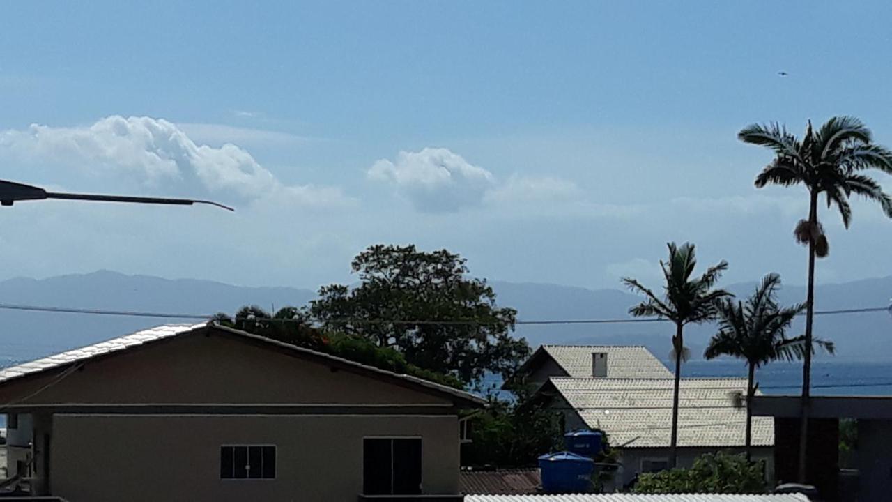 Casa Duplex Com 2 Suites Em Ponta Das Canas,Florianópolis 外观 照片